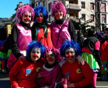 «Giro berezia ematen diote txarangek inauteriei»