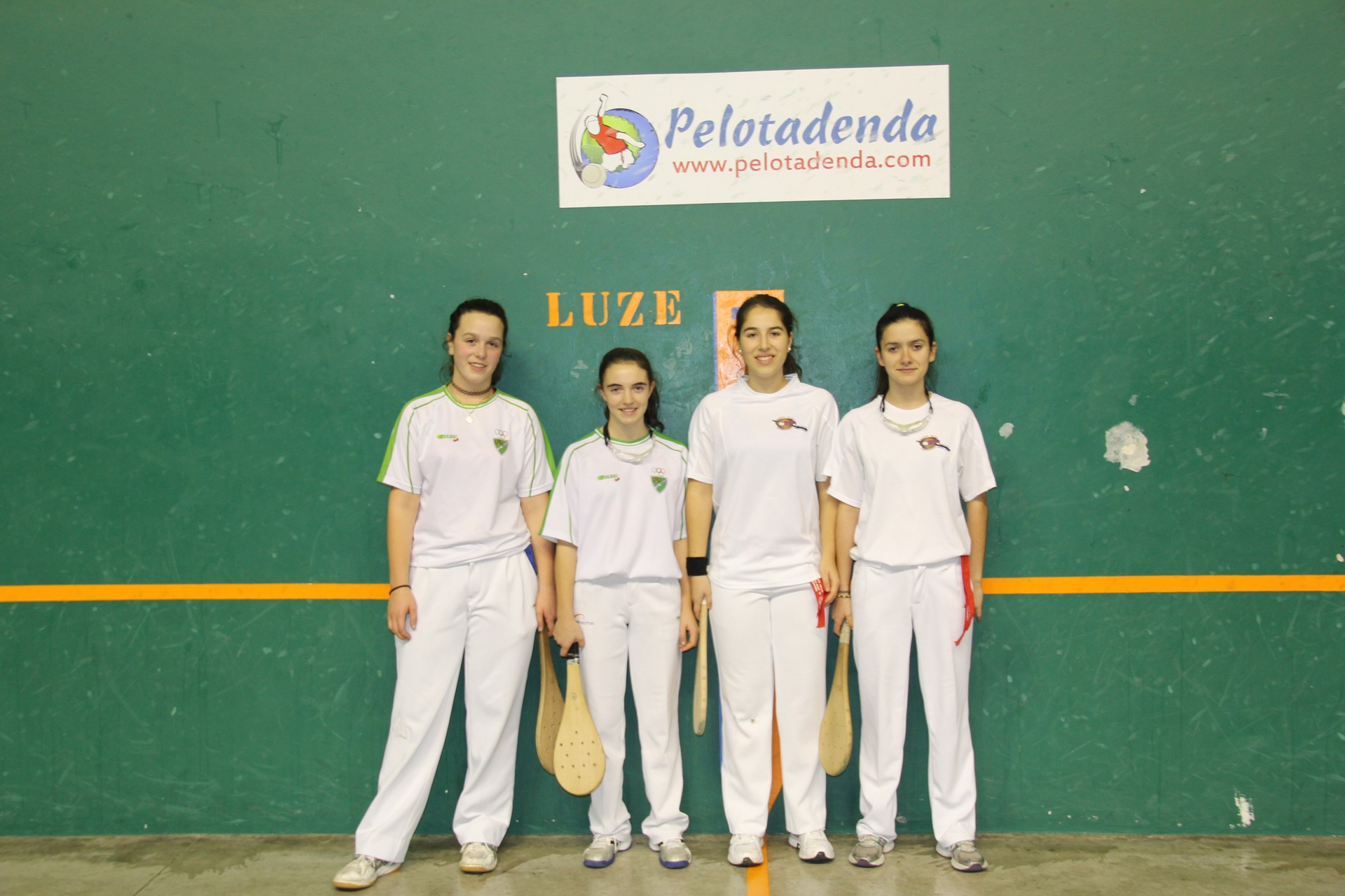 Irazustabarrena, Zubeldia eta Tolosa, finalera