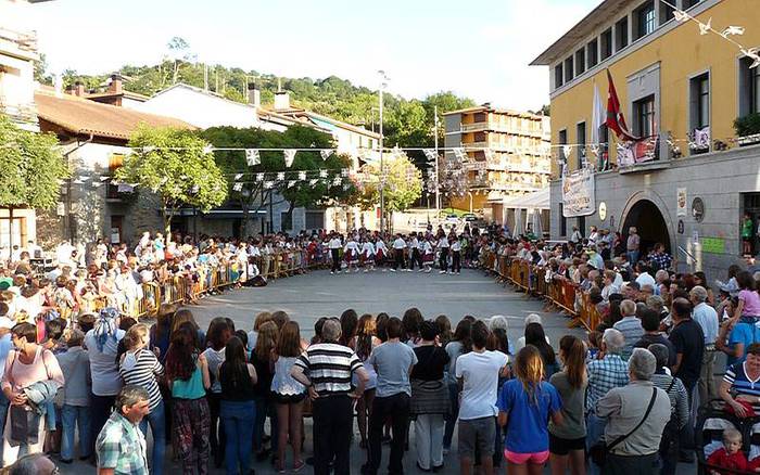 Urkijok Ibarrako txupinazoa bertan behera uztea eskatu du biktimak "iraintzen" direlakoan