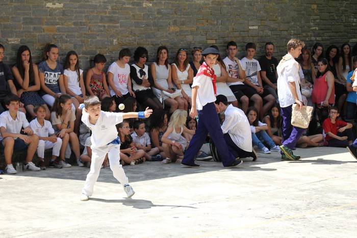 asteasu sanpedro jaiak 2015 pilota 2 1435584516484