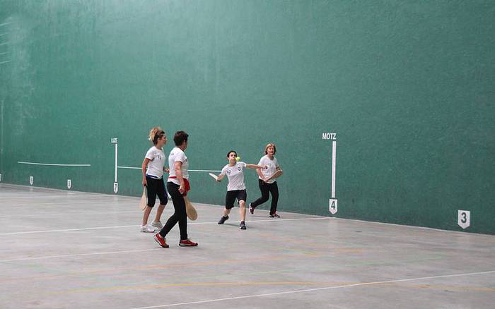 emakumeak pilotari 11 1433007623631