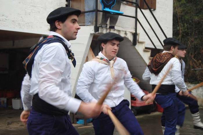 talai dantza entsegua 14 1424085098074