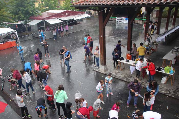 Ikaztegietako txupinazua 7 1439031852690