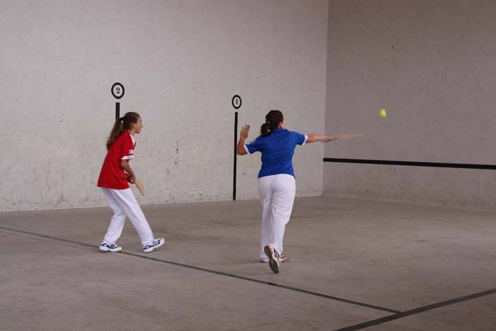 Ama Birjin eguna Goiatzen 25 1439641920677