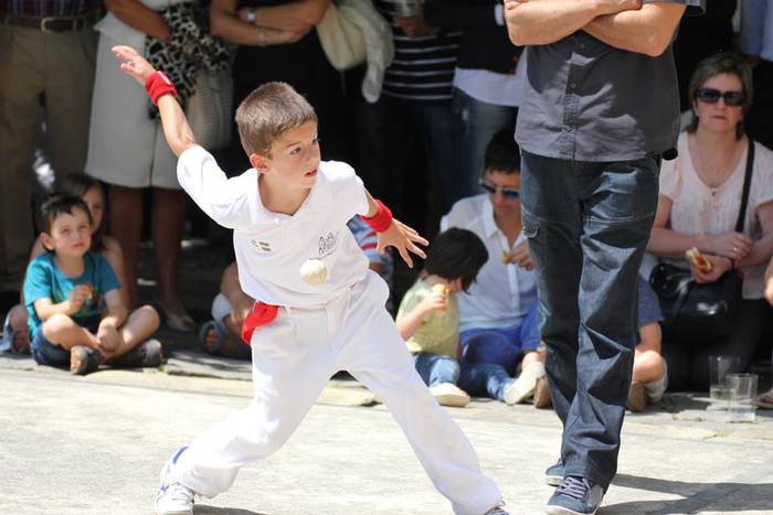 asteasu sanpedro jaiak 2015 pilota 8 1435584523446