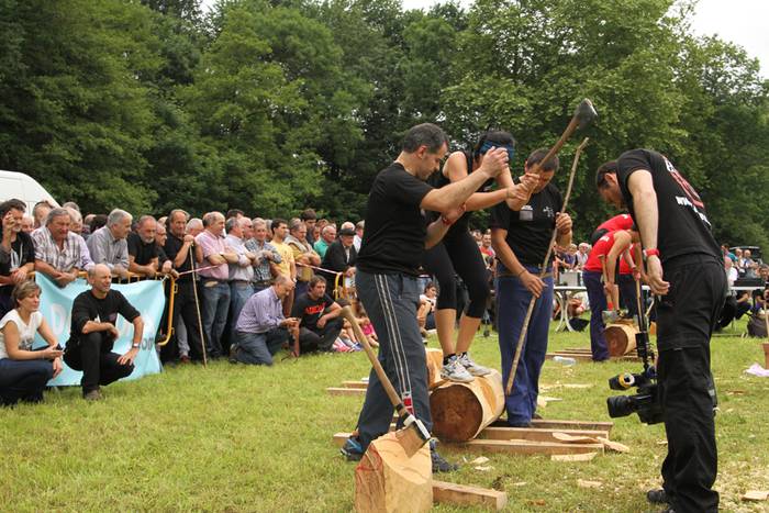 Alatzne Etxaburua astondoa apustua 2015 6 1433775292622