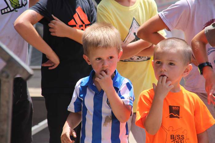 Larraulen hamaiketakoa eta ume jolasak 33 1438609688996