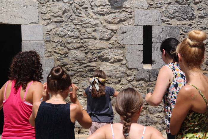 Larraulen hamaiketakoa eta ume jolasak 37 1438609690195