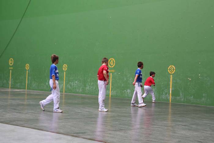 Andra Mari eguna Albizturren 2 1439642369693