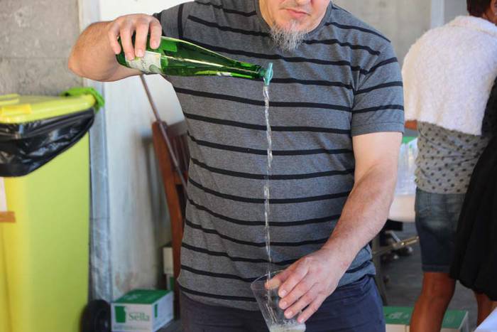 Ikaztegietako txakolin dastaketa 1 1439202961461