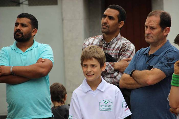 Senidetze eguna, urrats bat gehiago  30 1433694950235