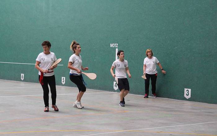 emakumeak pilotari 14 1433007627028