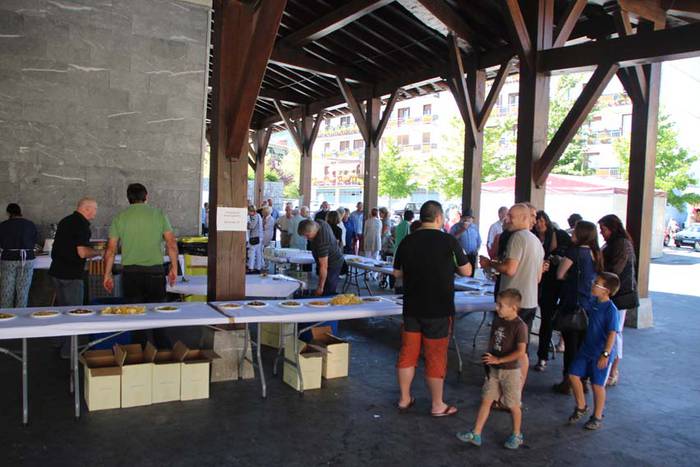 Ikaztegietako txakolin dastaketa 10 1439202964097