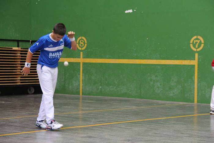 Andra Mari eguna Albizturren 17 1439642374086