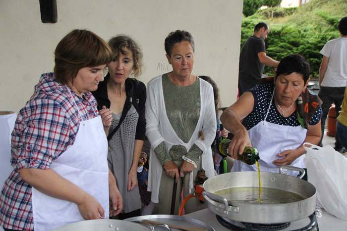 Ikaztegietako txupinazua 24 1439031857884