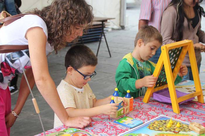 Gipuzkoako boluntariotza elkarteen azoka 3 1442061228022