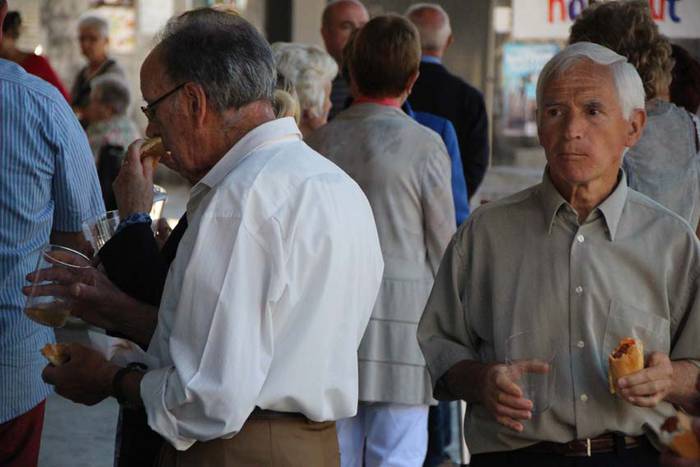 Ikaztegietako txakolin dastaketa 15 1439202965605