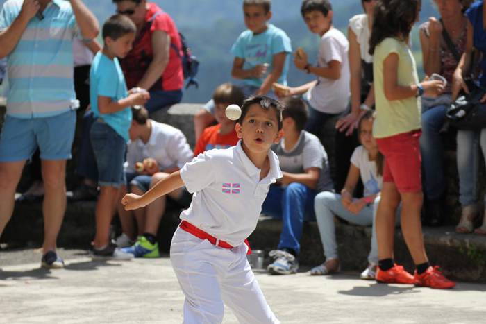 asteasu sanpedro jaiak 2015 pilota 18 1435584536535