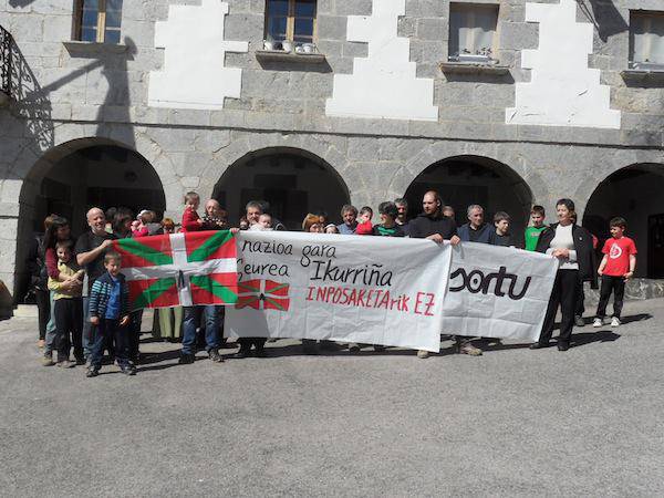 Ospakizunak aldarri