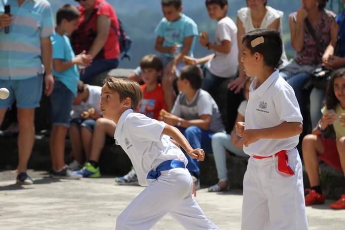 asteasu sanpedro jaiak 2015 pilota 19 1435584538050