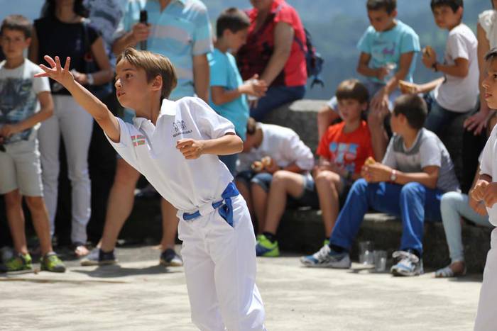 asteasu sanpedro jaiak 2015 pilota 20 1435584539428