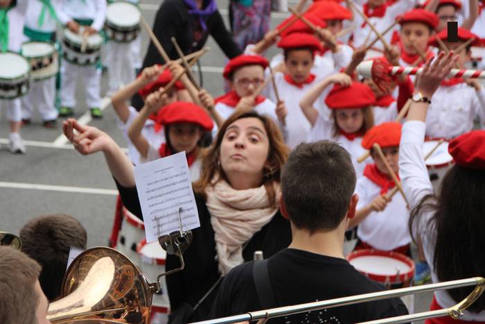 anoetako festak txupinazoa 2015 11 1433357474826