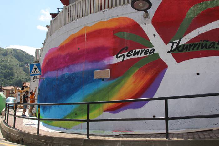 Anoetako murala 6 1437661293287