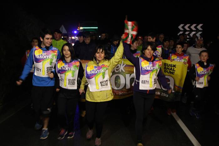 19. Korrika, furgonetatik 12 1426939507506