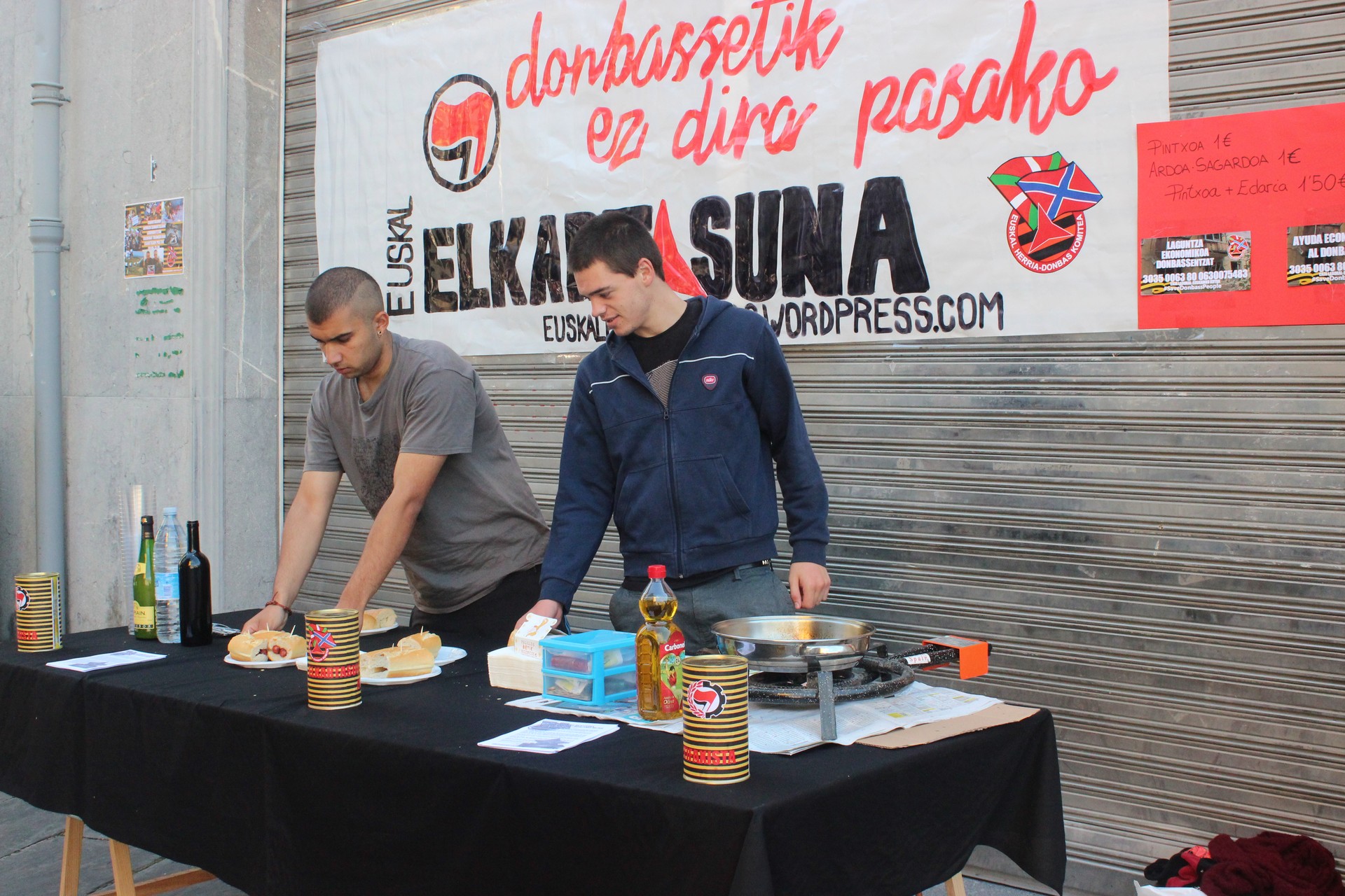 Donbasseko errealitatea plazaratzeko egitasmoari ekin diote, gaur, Tolosan