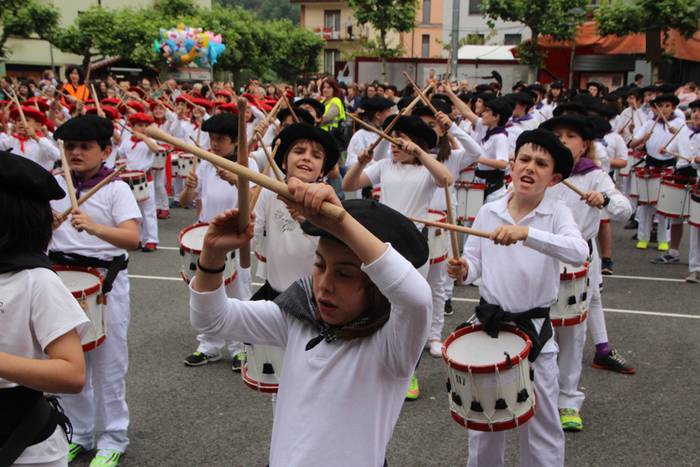anoetako festak txupinazoa 2015 14 1433357478147