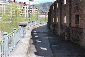 Pasealekua zabaldu egingo dute