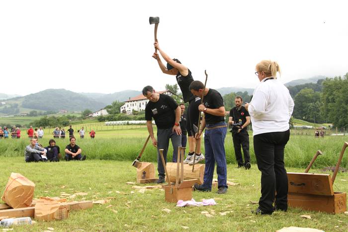 Alatzne Etxaburua astondoa apustua 2015 22 1433775318245