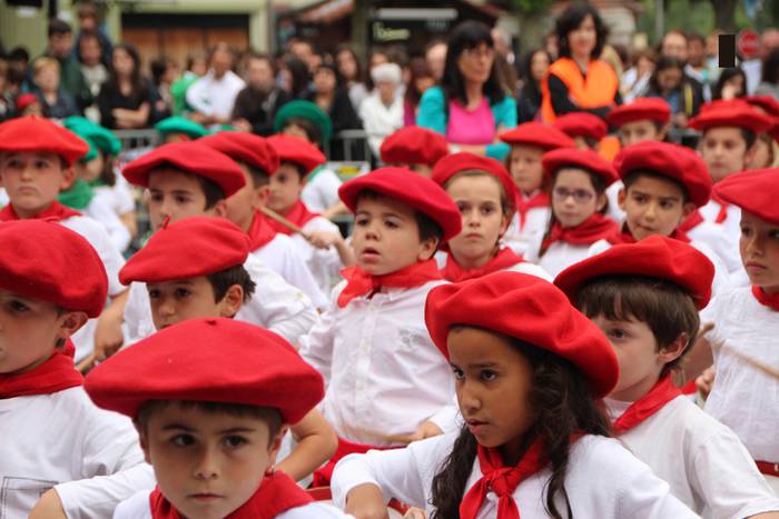 anoetako festak txupinazoa 2015 18 1433357482522