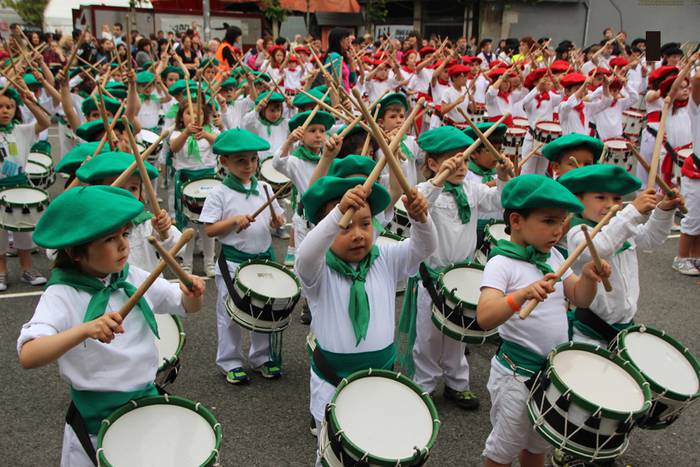 anoetako festak txupinazoa 2015 21 1433357486335