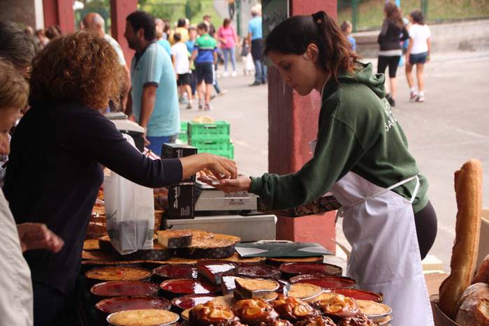 Azoka berezia Villabona 2015 15 1442062858349