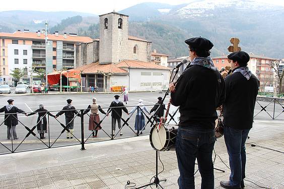 anoeta dantza soko eguna 2015 19 1423326067655