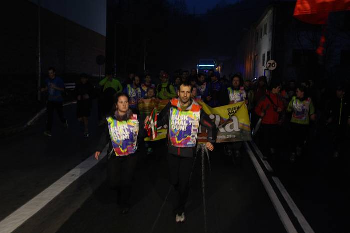 19. Korrika, furgonetatik 13 1426939508513