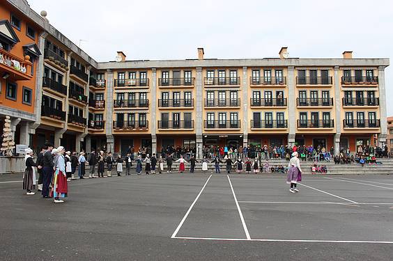 anoeta dantza soko eguna 2015 24 1423326070418