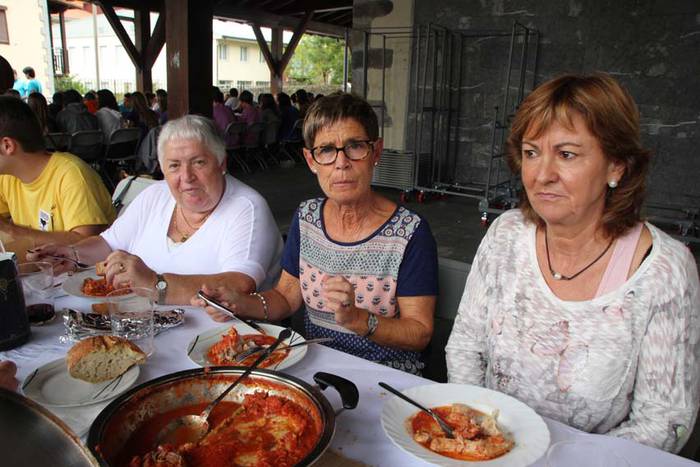 Kuadrila eguna ikaztegietan 13 1439056355661