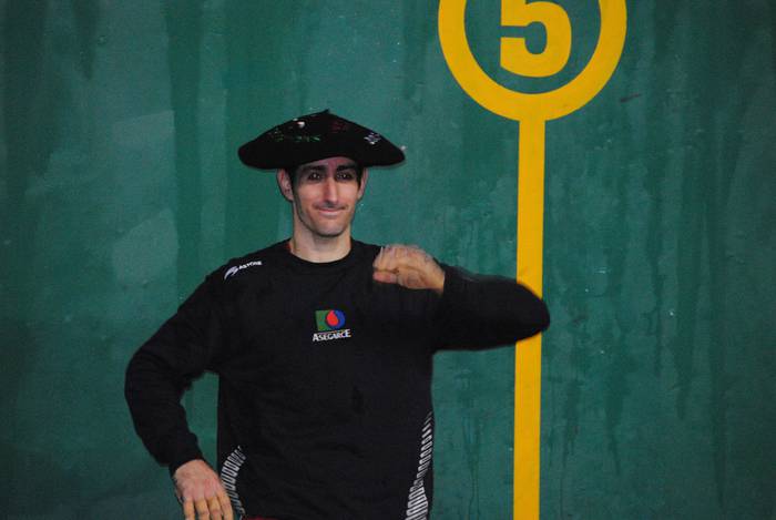 ekaitz saralegi agurra 2 40 1425298138071