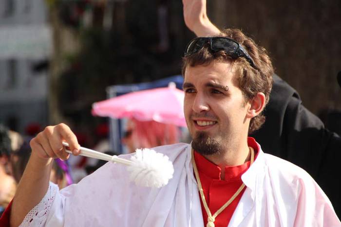 Inude eta artzaien konpartsa 2015 11 1438007548249