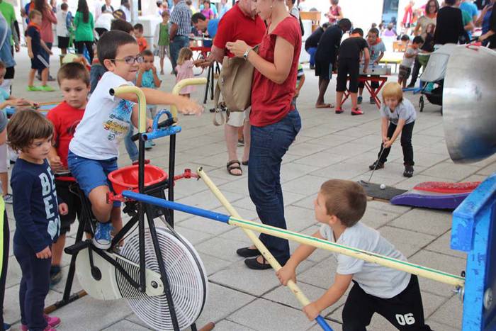 Zizurkilgo jaiak 2015 jokulandia elbarrena 2 28 1441366510165