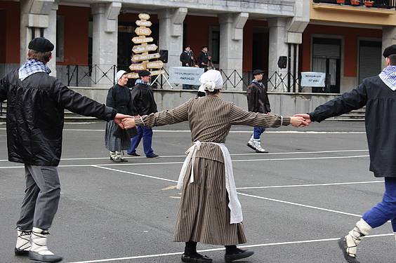 dantza soka eguna 20152 21 1423326181619