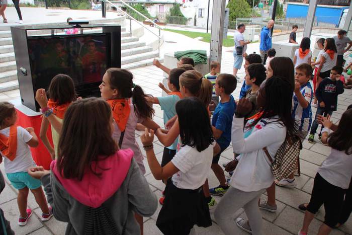 Zizurkilgo jaiak 2015 jokulandia elbarrena 2 32 1441366511440