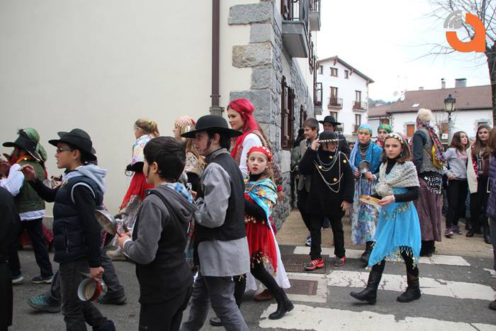 Eskolak argazki galeria 34 1423852814684