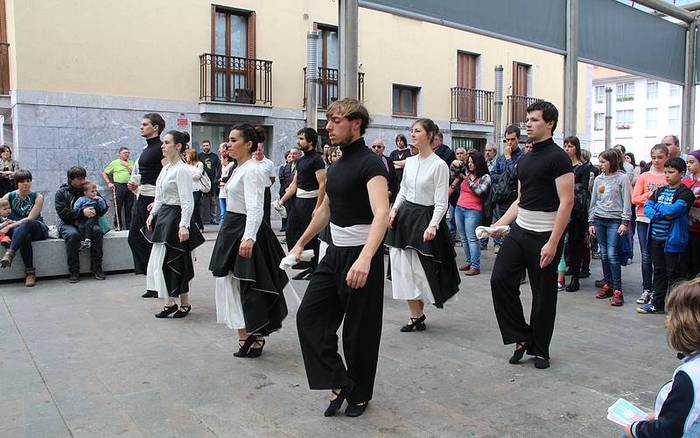 Aiztondo 17 1432990022518