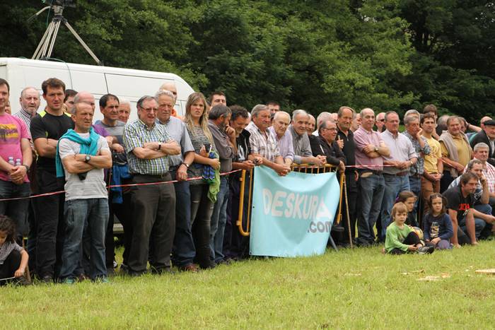 Alatzne Etxaburua astondoa apustua 2015 40 1433775348067