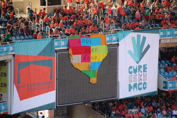 Gure Esku Dago 2015 Donostia 44 1434967191746