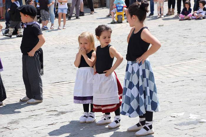 Eguzkipean dantzan 27 1434290321407