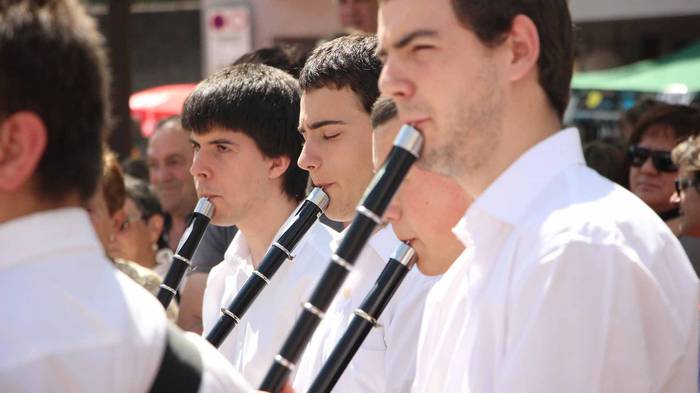 Eguzkipean dantzan 33 1434290347936